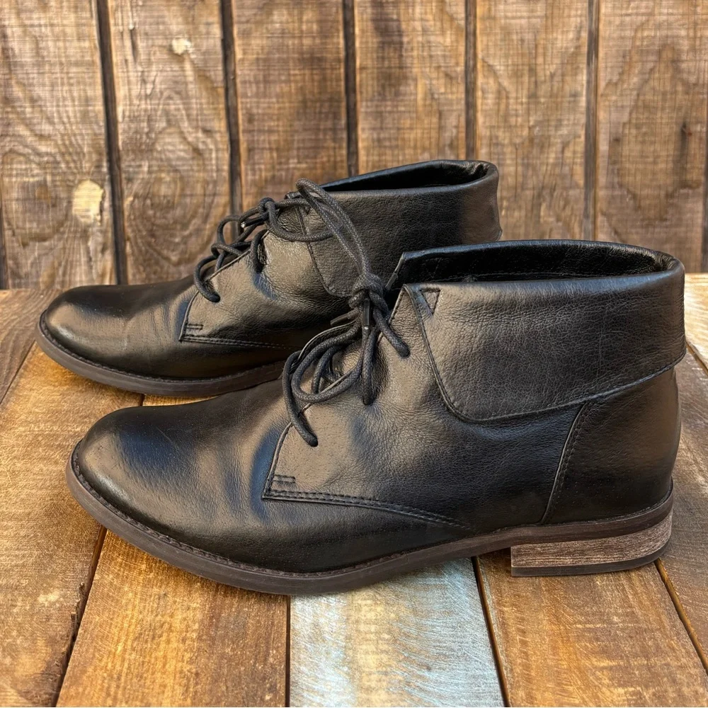 Steve Madden Black Leather Booties